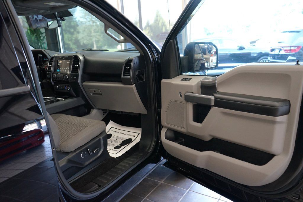 Used 2018 Ford F150 XLT w/ Equipment Group 302A Luxury AWD/4WD image 41