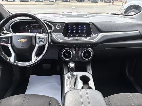 Used 2020 Chevrolet Blazer LT AWD/4WD image 30