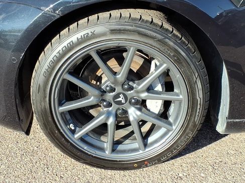 Used 2018 Tesla Model 3 Performance image 8