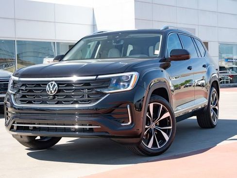 New 2026 Volkswagen Atlas SEL Premium R-Line AWD/4WD image 2