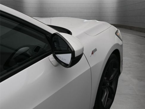Used 2023 Acura Integra A-Spec image 16