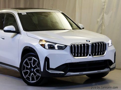 Certified 2026 BMW X1 xDrive28i AWD/4WD image 2