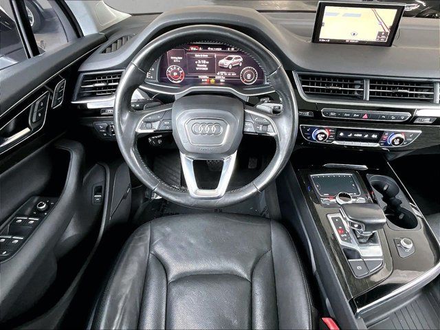 Used 2017 Audi Q7 3.0T Prestige AWD/4WD image 7