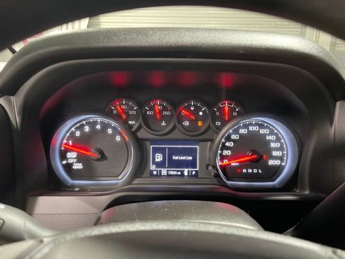 Used 2024 Chevrolet Silverado 1500 Custom AWD/4WD image 28