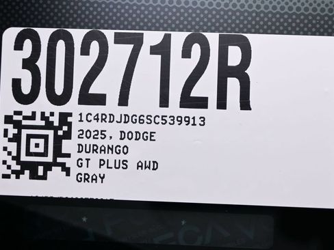 Used 2025 Dodge Durango GT AWD/4WD image 47