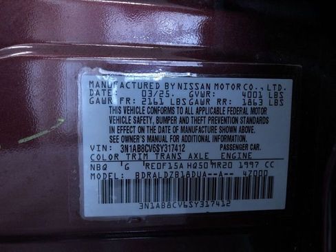 Used 2025 Nissan Sentra SV image 32