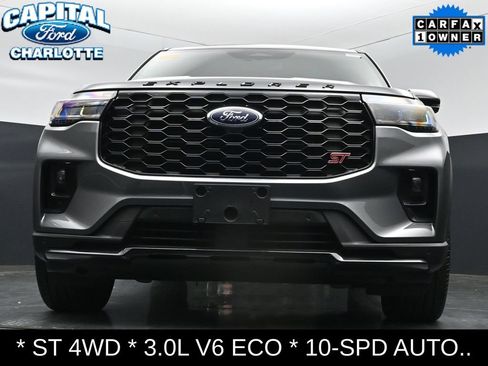 Used 2025 Ford Explorer ST AWD/4WD image 24