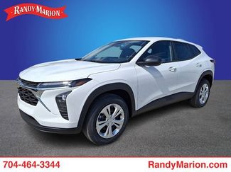 New 2026 Chevrolet Trax LS w/ Driver Confidence Package video 1