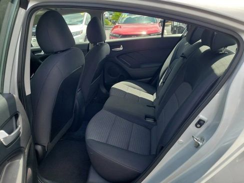 Used 2018 Kia Forte LX w/ LX Popular Package FWD image 11