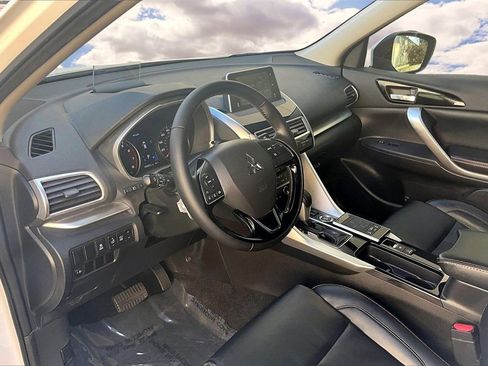 Used 2018 Mitsubishi Eclipse Cross AWD image 17