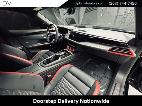 Used 2023 Audi RS e-tron GT AWD/4WD image 18