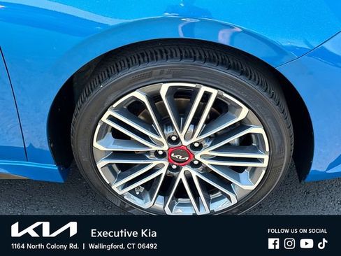 Certified 2023 Kia Forte GT FWD image 7