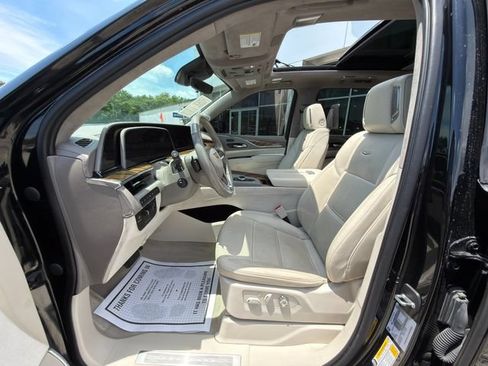 Used 2023 Cadillac Escalade Premium Luxury Platinum AWD/4WD image 24