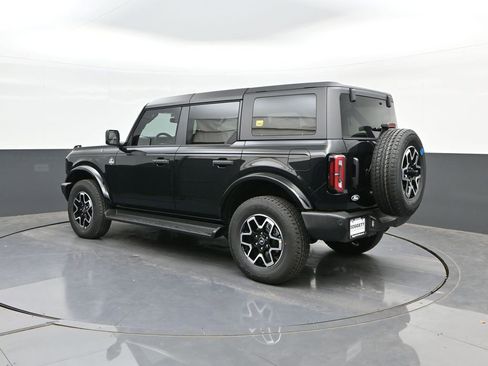 New 2026 Ford Bronco Outer Banks AWD/4WD image 5