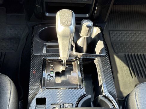 Used 2019 Toyota 4Runner TRD Off-Road Premium image 13