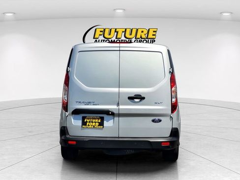 Certified 2021 Ford Transit Connect XLT FWD image 5