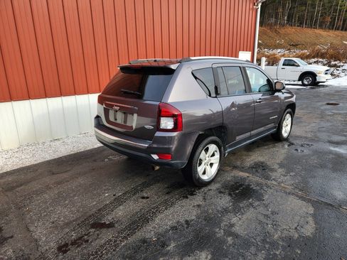 Used 2015 Jeep Compass High Altitude image 8