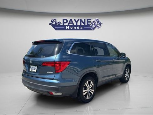 Used 2017 Honda Pilot EX image 9