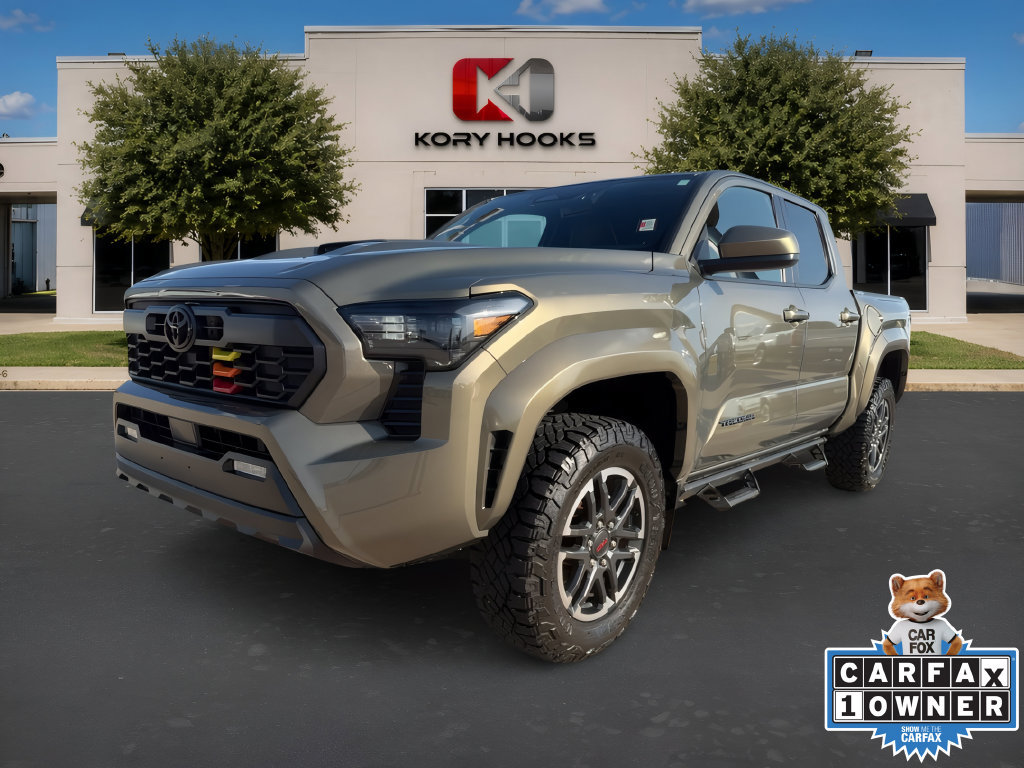 Used 2024 Toyota Tacoma TRD Sport AWD/4WD image 1
