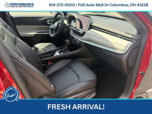 Used 2025 Jeep Compass Limited AWD/4WD image 16