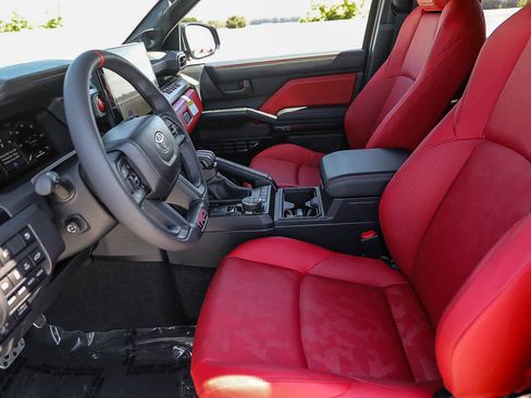 Used 2025 Toyota 4Runner TRD Pro AWD/4WD image 17