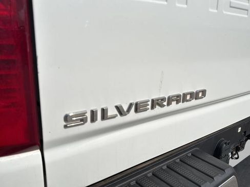 Used 2023 Chevrolet Silverado 2500 LT w/ Convenience Package AWD/4WD image 14