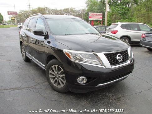 Used 2015 Nissan Pathfinder SL w/ SL Premium Package AWD/4WD image 8