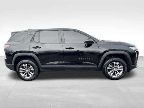 Used 2025 Chevrolet Equinox LT image 6