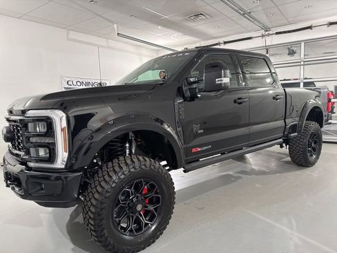 New 2026 Ford F250 Lariat w/ Black Appearance Package AWD/4WD image 3