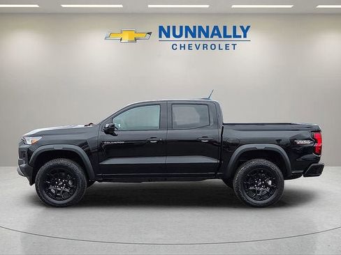 New 2026 Chevrolet Colorado Trail Boss AWD/4WD image 2