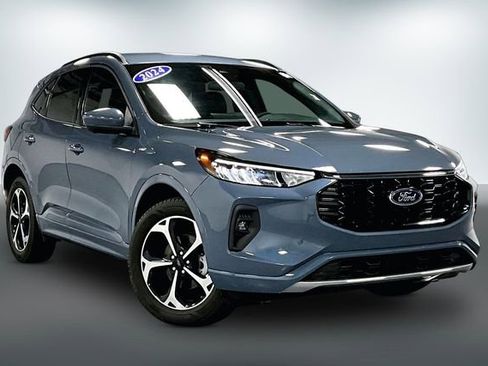 Used 2024 Ford Escape ST-Line Select w/ Tech Pack #2 AWD/4WD image 1