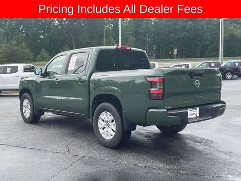 Used 2022 Nissan Frontier SV w/ Technology Package AWD/4WD image 3