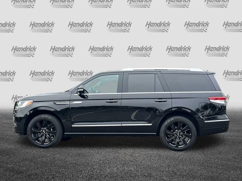 Used 2023 Lincoln Navigator Reserve image 8