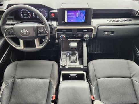 Used 2024 Toyota Tacoma TRD Sport RWD image 20