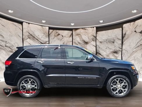 Used 2021 Jeep Grand Cherokee Overland AWD/4WD image 5