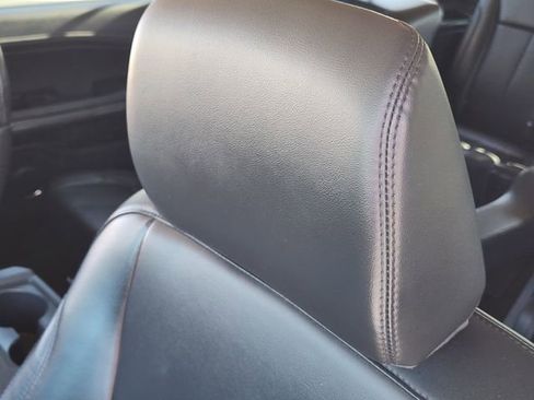 Used 2024 Ford Expedition XLT image 16