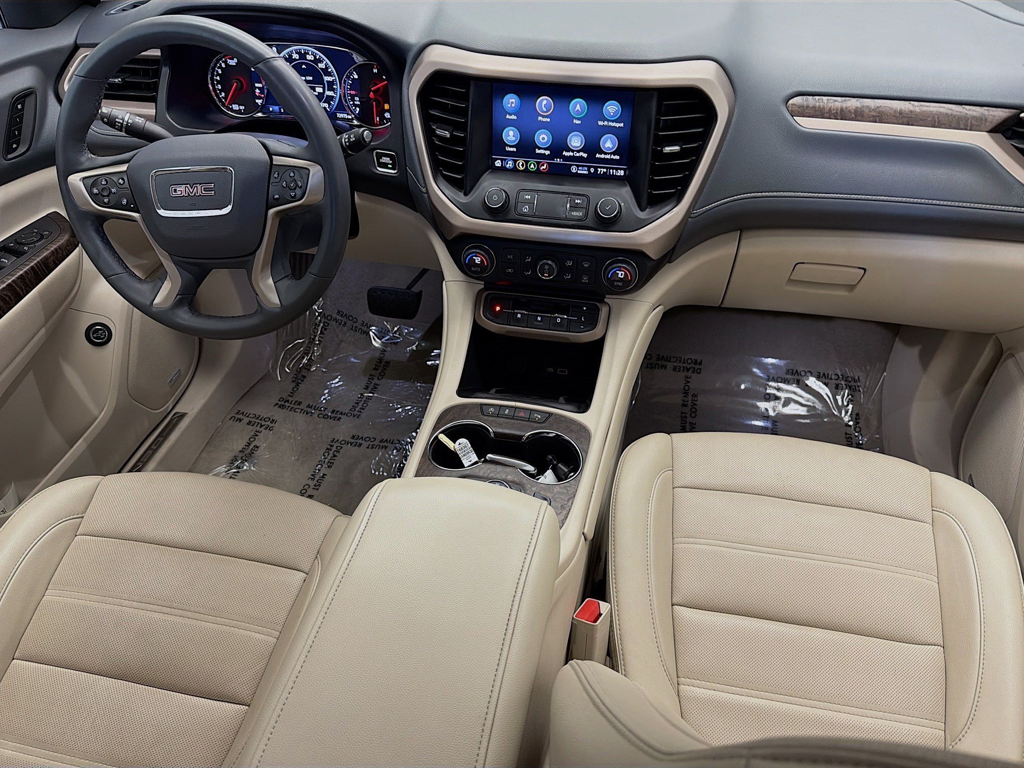 Used 2023 GMC Acadia Denali AWD/4WD image 12