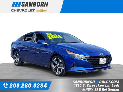 Used 2023 Hyundai Elantra SEL w/ Convenience Package FWD image 1