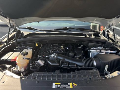 Used 2022 Jeep Grand Cherokee Limited RWD image 42