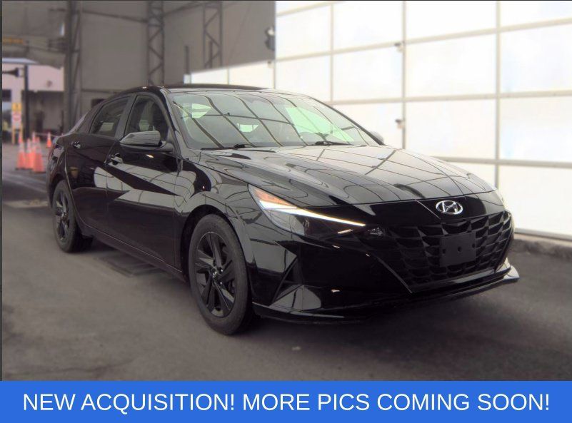 Used 2021 Hyundai Elantra SEL FWD image 1
