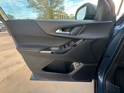 New 2026 Chevrolet Equinox RS image 12