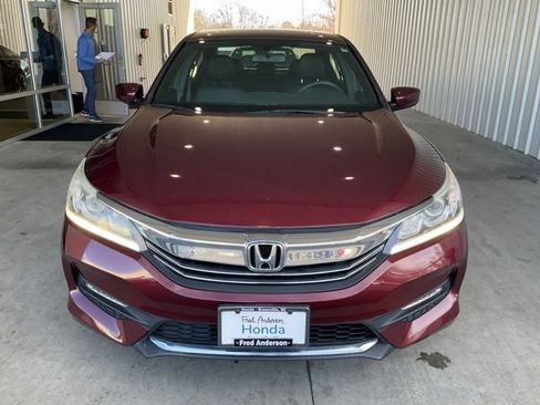 Certified 2017 Honda Accord Sport Special Edition image 25
