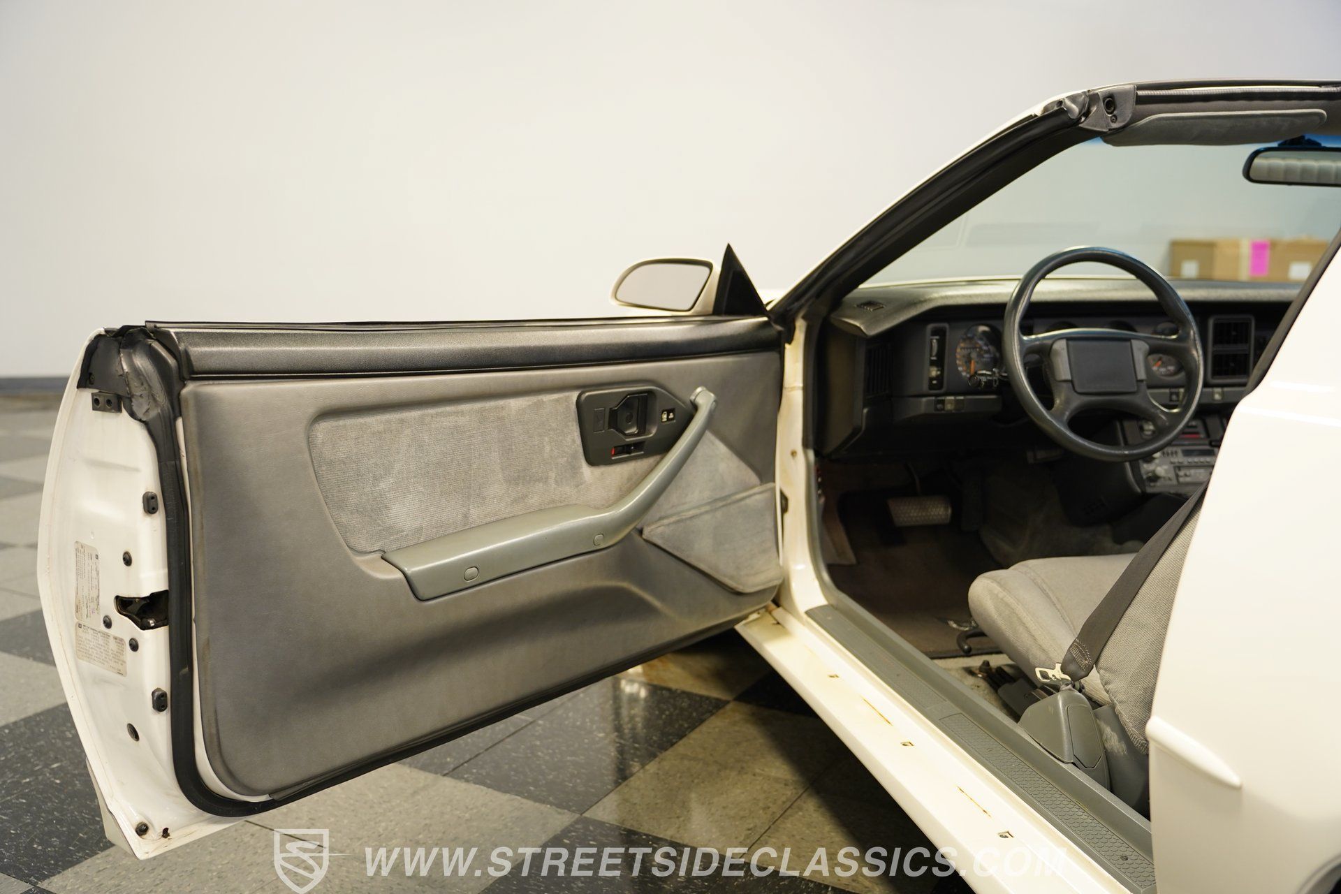 Used 1989 Pontiac Firebird Trans Am RWD image 37