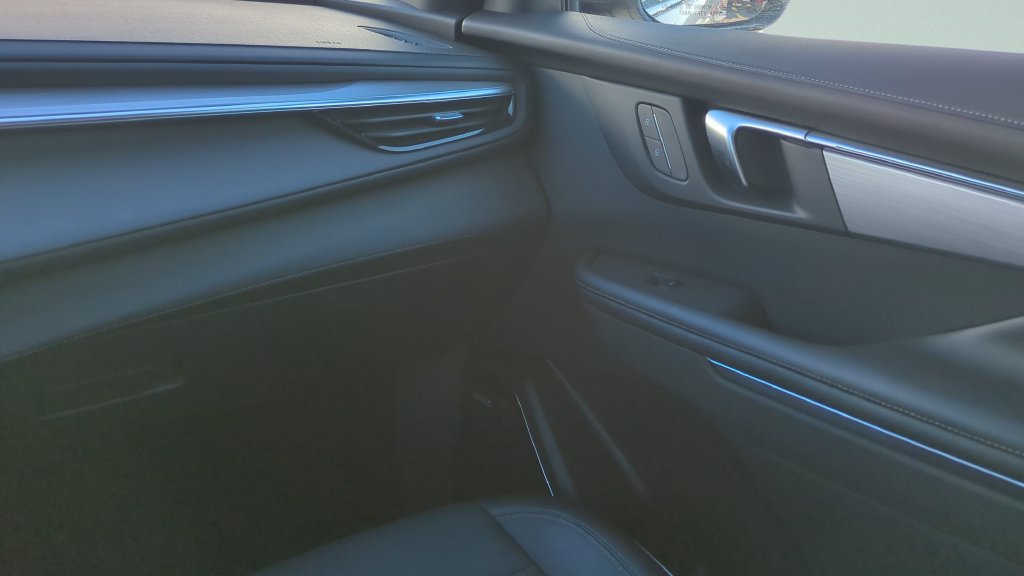 Used 2025 Buick Enclave Preferred FWD image 13