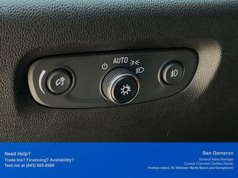 Used 2018 Chevrolet Traverse LT AWD/4WD image 9