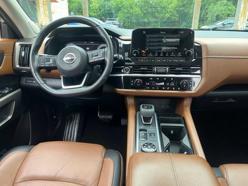 Used 2023 Nissan Pathfinder Platinum AWD/4WD image 20