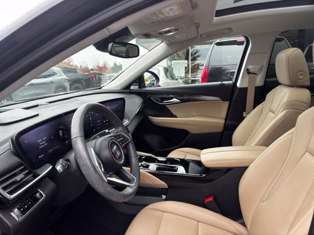 Used 2025 Buick Envision Preferred AWD/4WD image 11