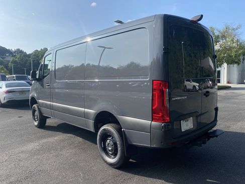 New 2024 Mercedes-Benz Sprinter 2500 image 17