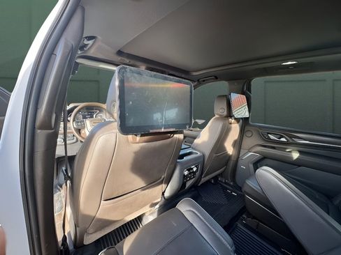 Used 2021 GMC Yukon XL Denali image 34