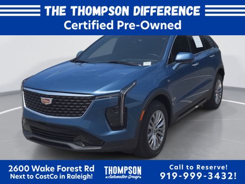 Certified 2025 Cadillac XT4 Premium Luxury FWD image 7